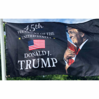 45th president trump flag flying