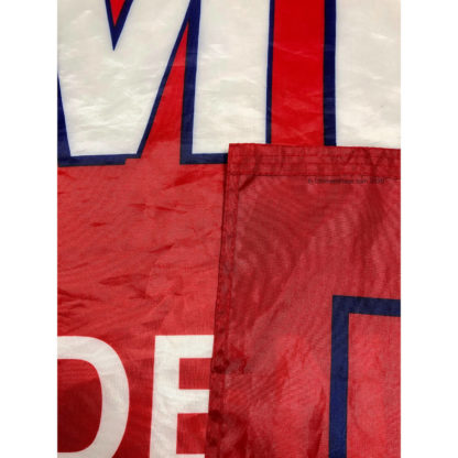 4 rows of stitching on fly end of flag for added strength