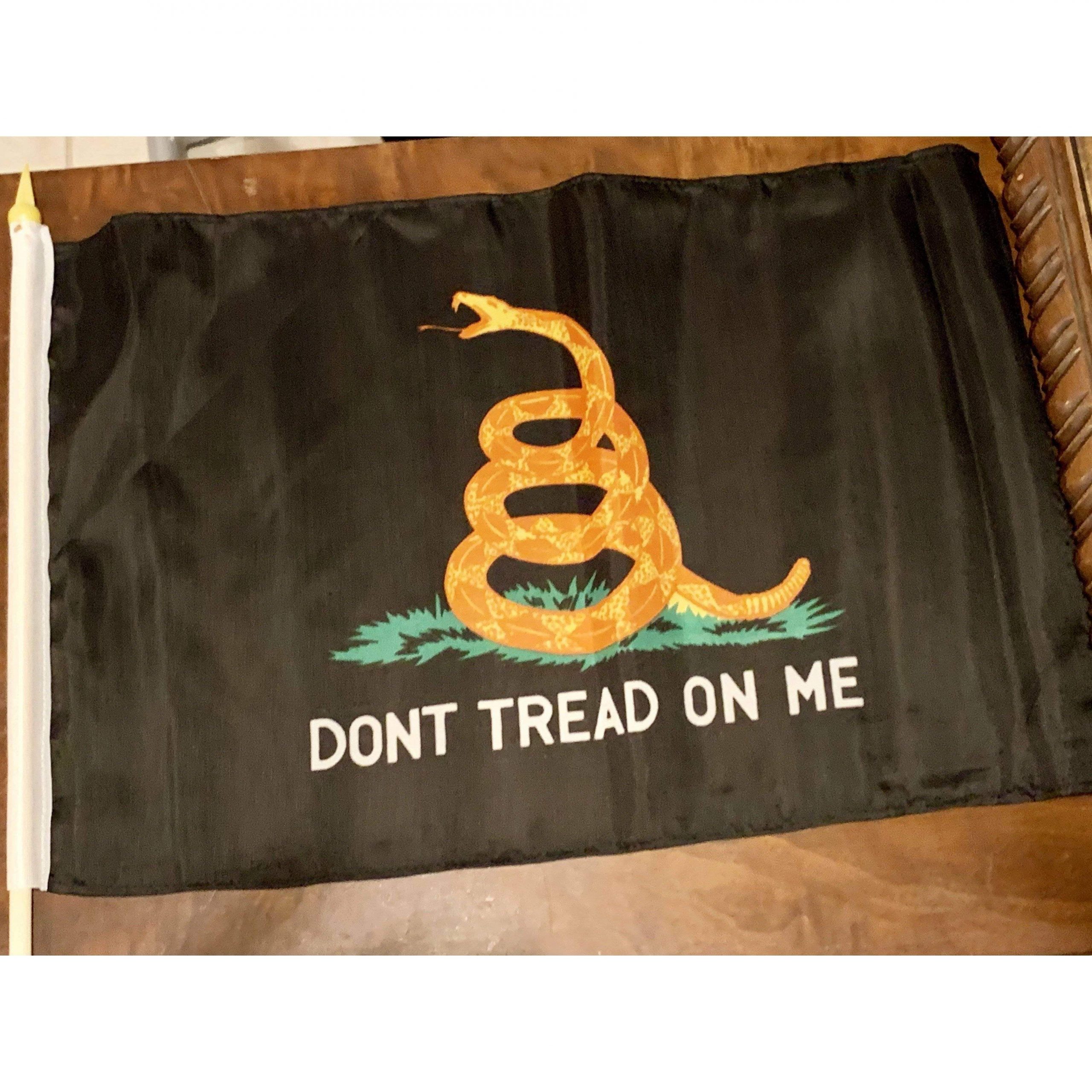 Gadsden Flag Black (No Quarter Given) 12 X 18 inch on stick - Image 2